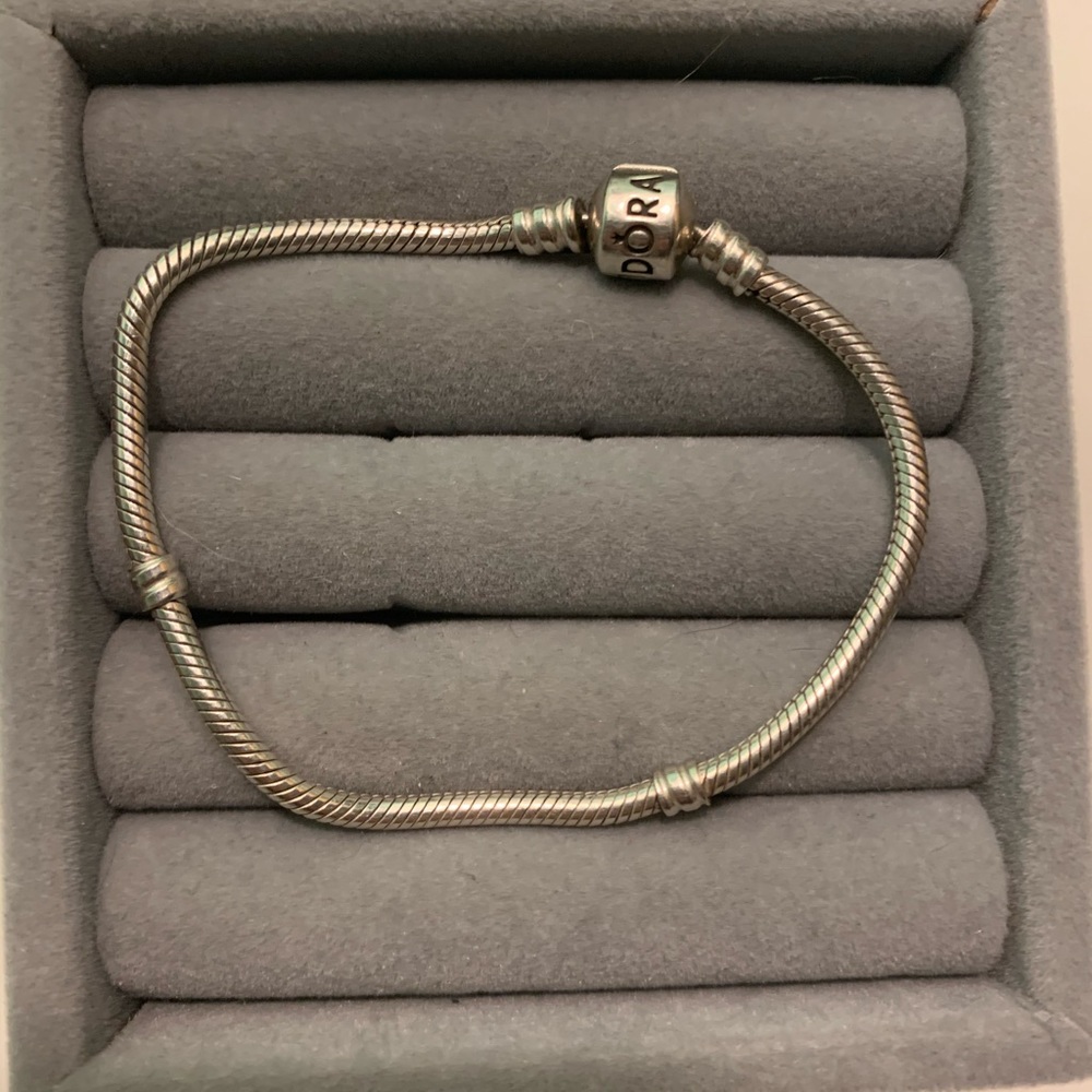 pandora bracelet
